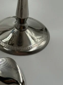 Ensemble de six coupes à dessert en acier inoxydable avec cuillères assorties