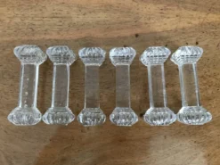 Ensemble de six porte couteaux en verre Art Deco
