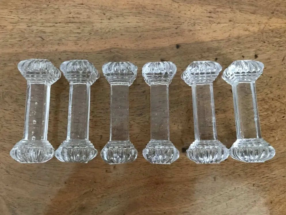 Ensemble de six porte couteaux en verre Art Deco