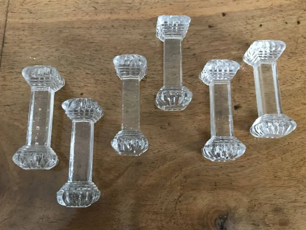 Ensemble de six porte couteaux en verre Art Deco