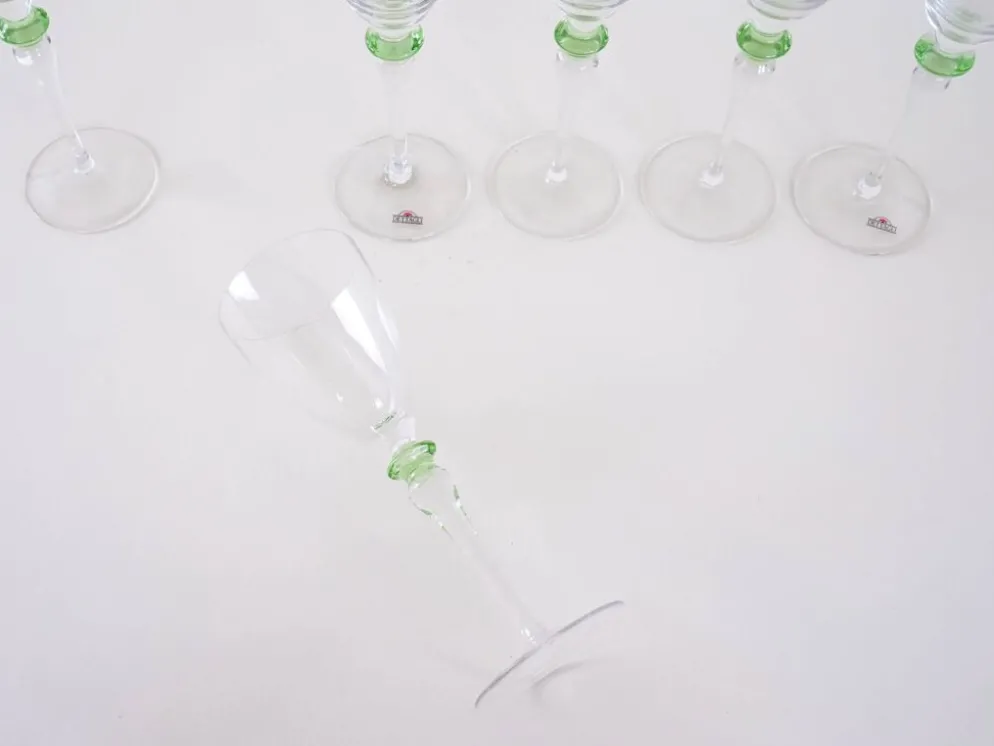 Ensemble de six verres, design italien, années 1970, fabriqué en Italie.