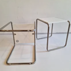 Ensemble de 2 tables d'appoint B9 Marcel Breuer pour Tecta