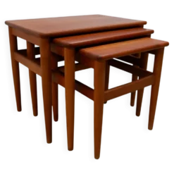 Ensemble de 3 tables d'appoint, danoise des années 1960.