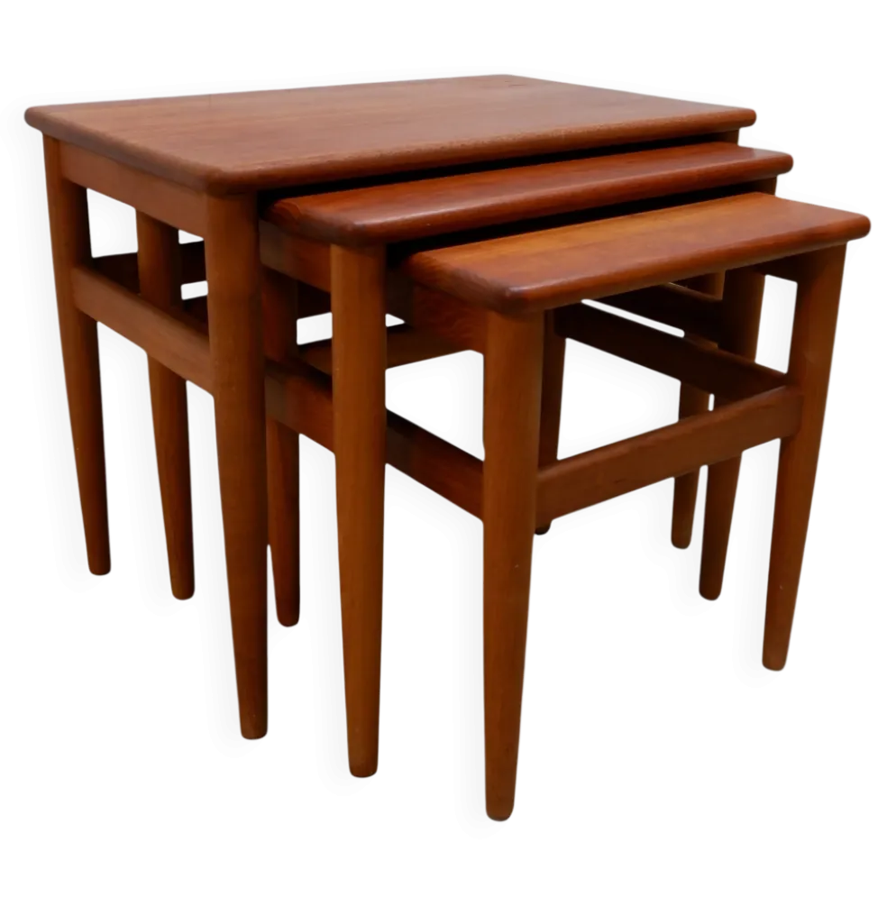 Ensemble de 3 tables d'appoint, danoise des années 1960.