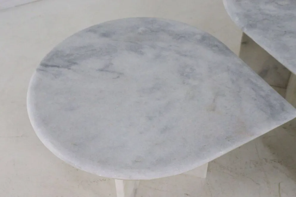 Ensemble de 3 tables d'appoint en marbre en forme de goutte d'eau, table basse vintage.