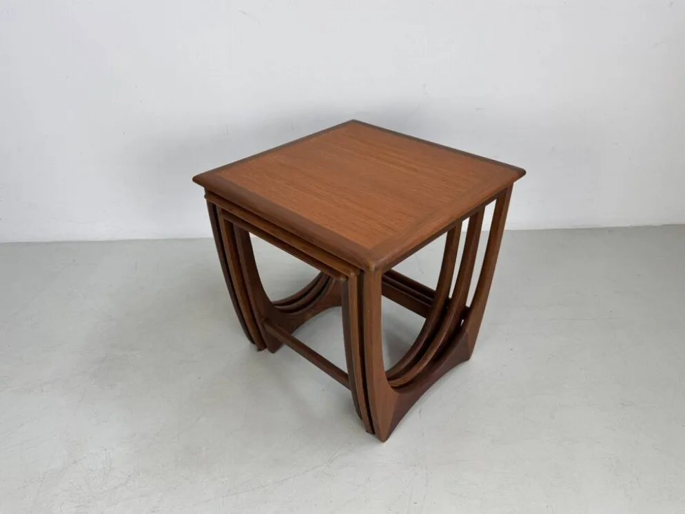 Ensemble de tables d'appoint G-Plan vintage