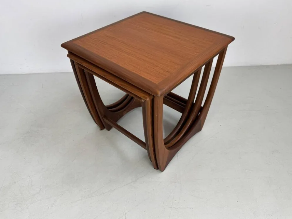 Ensemble de tables d'appoint G-Plan vintage
