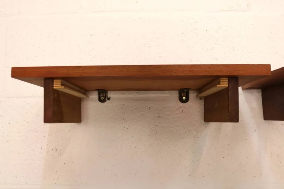 Ensemble de tables de chevet flottantes en teck vintage – Design danois, années 1970