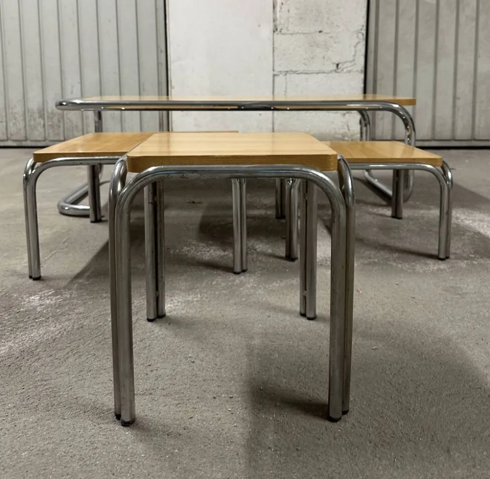 Ensemble de 4 tables de salon gigognes 70s métal et chêne massif