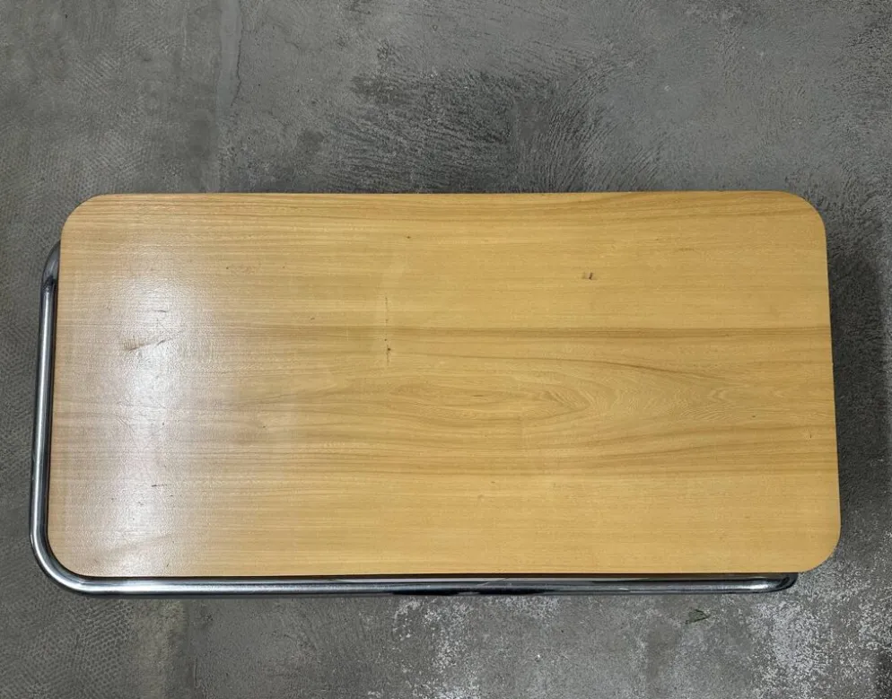 Ensemble de 4 tables de salon gigognes 70s métal et chêne massif