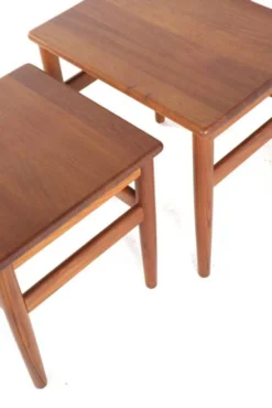 Ensemble de 3 tables gigognes danoises en teck - design moderne du milieu du siècle