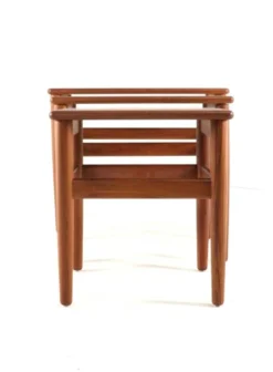 Ensemble de 3 tables gigognes danoises en teck - design moderne du milieu du siècle