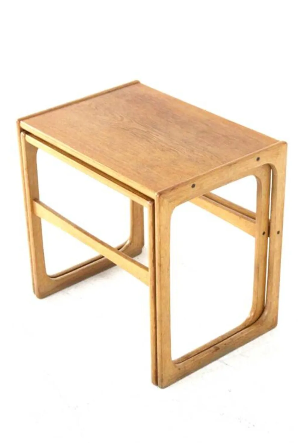 Ensemble de 2 tables gigognes en chêne - design danois - moderne du milieu du siècle