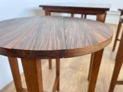 Ensemble de tables gigognes en palissandre, conçu par Poul Hundevad, Danemark, années 1960.