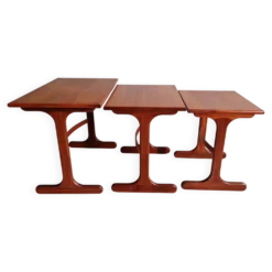 Ensemble de 3 tables gigognes en teck G-plan, années 1960