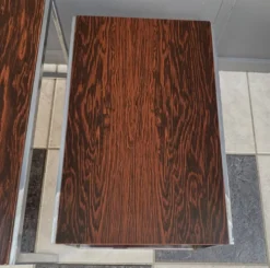 Ensemble de tables gigognes en chrome et bois de rose des années 1970