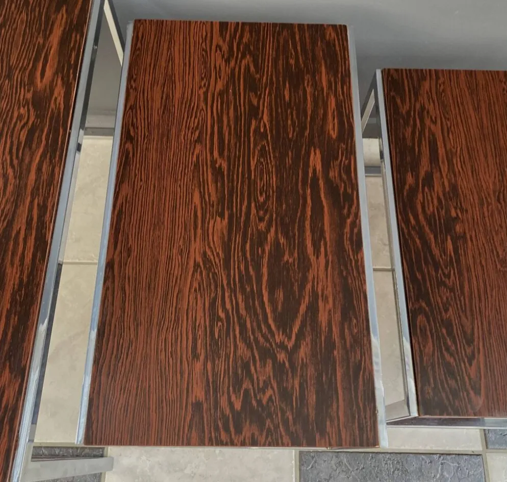 Ensemble de tables gigognes en chrome et bois de rose des années 1970