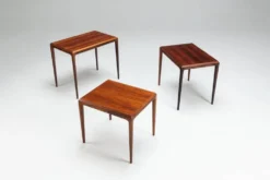 Ensemble de tables gigognes en palissandre par Johannes Andersen, Silkeborg, Danemark, 1960.