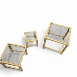 Ensemble de tables gigognes en bambou / plateaux en verre transparent / tables d'appoint / 1970