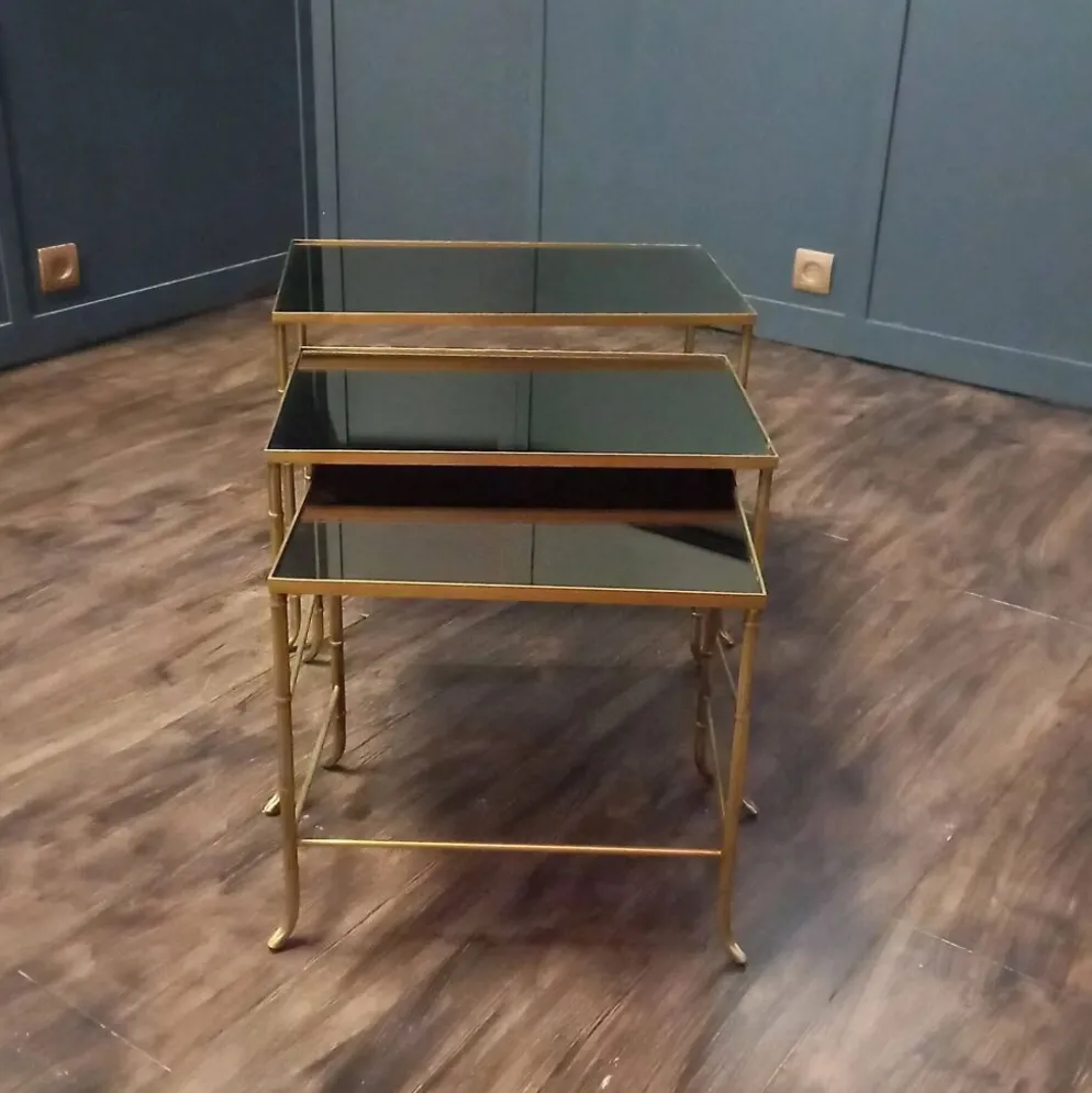 Ensemble de tables gigognes en faux bambou vintage Maison Baguès