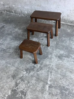Ensemble de 3 tables gigognes en chêne