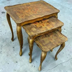 Ensemble de 3 tables gigognes florentines vintage