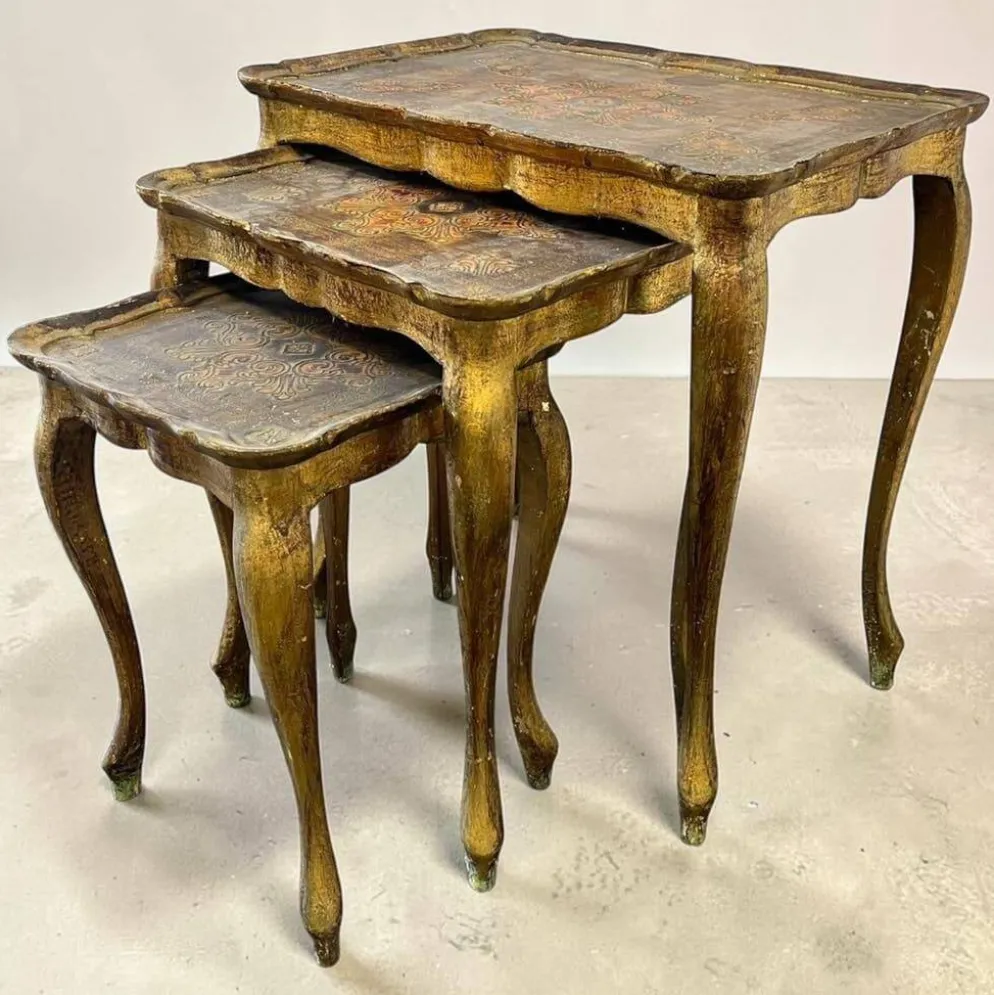 Ensemble de 3 tables gigognes florentines vintage