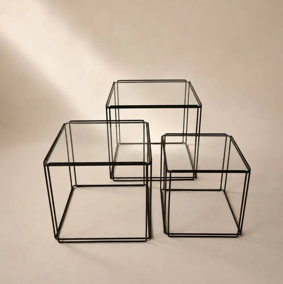 Ensemble de 3 tables gigognes Isocele par Max Sauze, années 1970.
