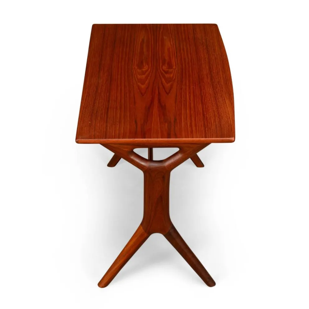 Ensemble de 3 tables gigognes par Johannes Andersen pour CFC Silkeborg, années 1960.