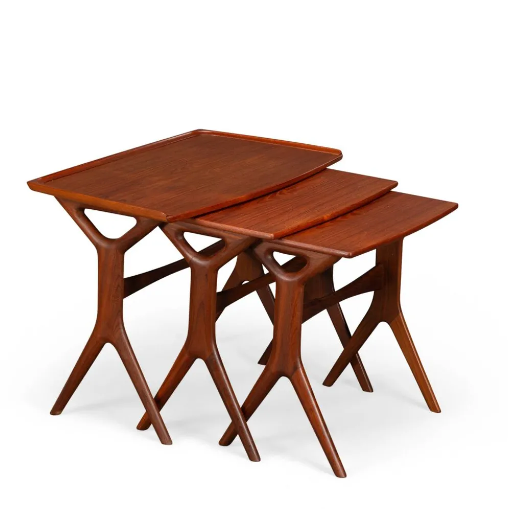 Ensemble de 3 tables gigognes par Johannes Andersen pour CFC Silkeborg, années 1960.