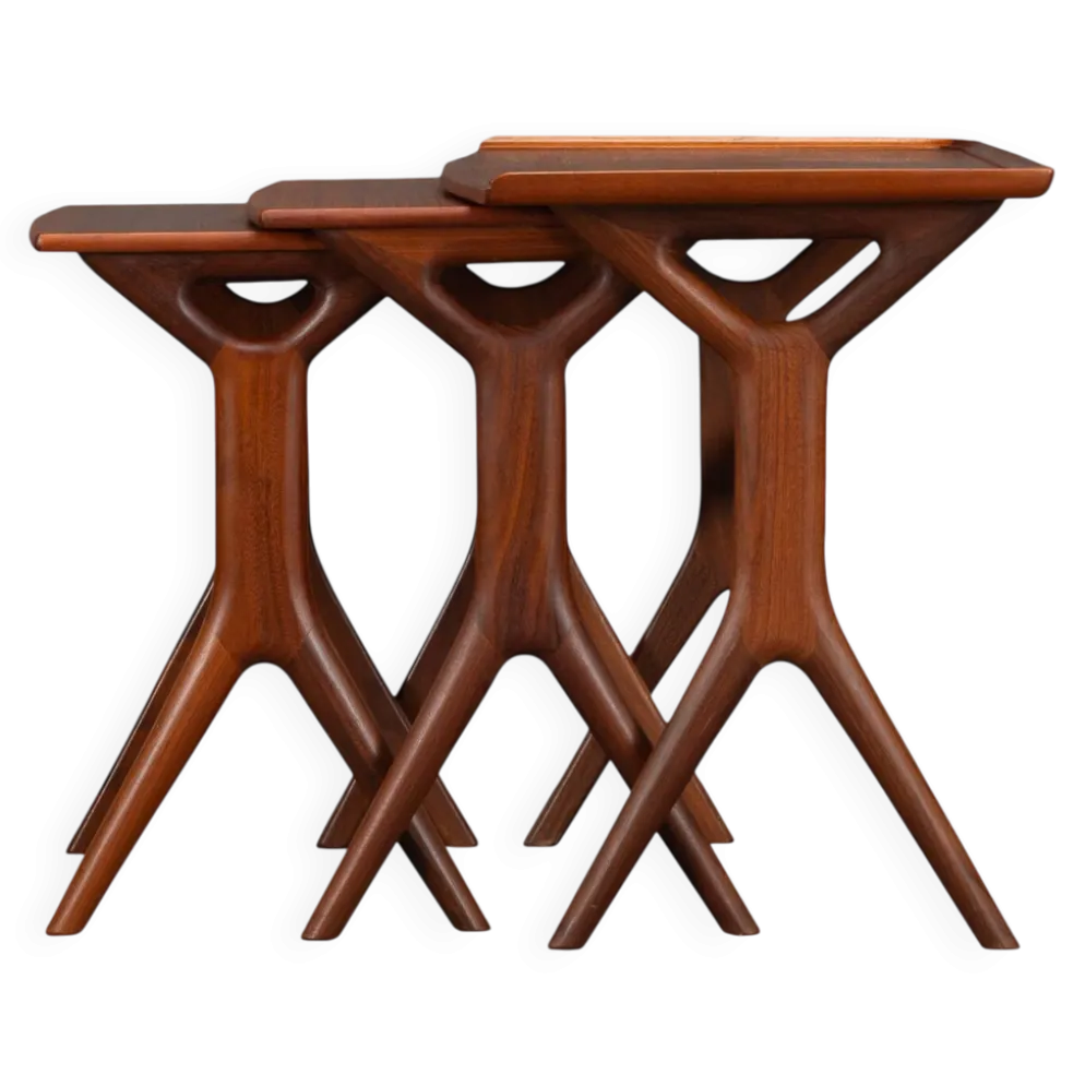 Ensemble de 3 tables gigognes par Johannes Andersen pour CFC Silkeborg, années 1960.