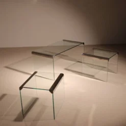 Ensemble de tables gigognes par Pierangelo Gallotti et Luigi Radice | Italie années 1980