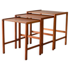 Ensemble de 3 tables gigognes scandinaves vintage en teck