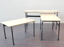 Ensemble de 3 tables gigognes Twello par Martin Visser pour 't Spectrum, années 1950