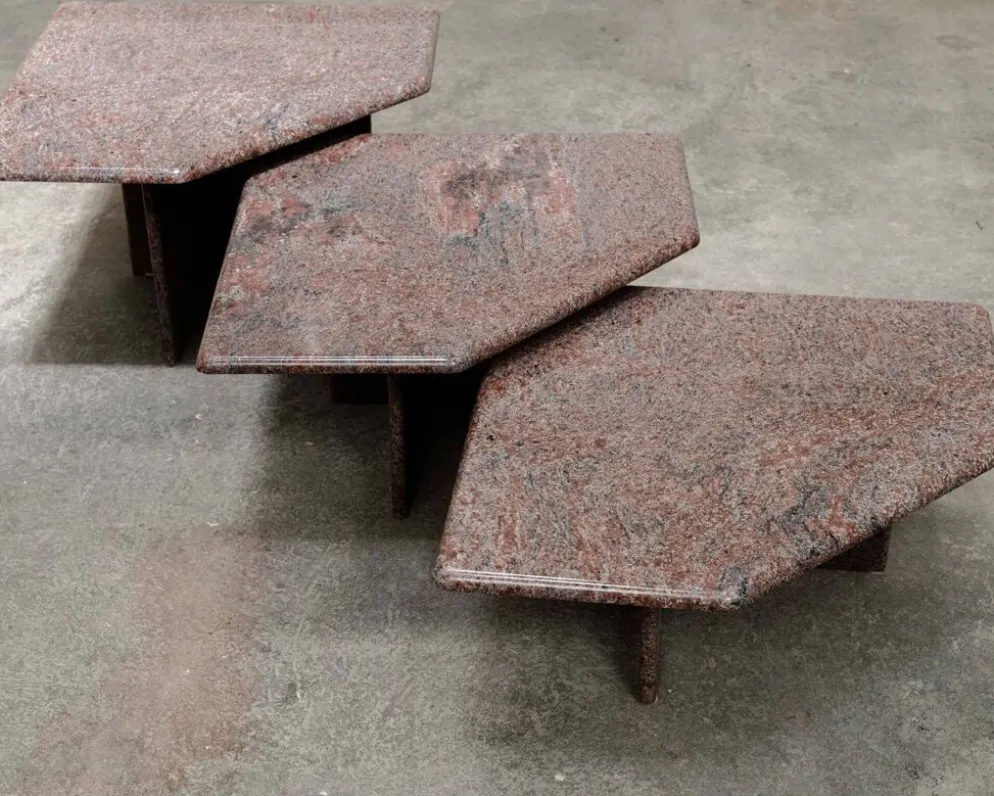 Ensemble de 3 tables gigognes vintage en granit rose, 1970