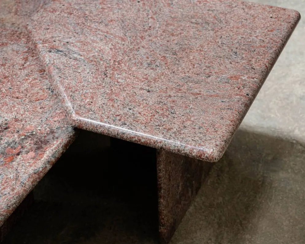 Ensemble de 3 tables gigognes vintage en granit rose, 1970