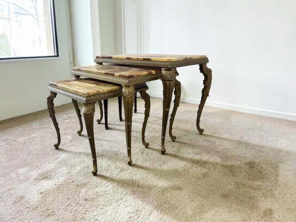Ensemble de 3 tables gigognes vintage / tables d'appoint en onyx