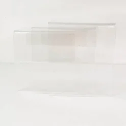 Ensemble de tables modulables en plexiglas, France, années 1970.