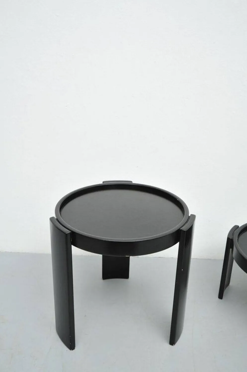 Ensemble de tables 2x Modèle 780/783 par Gianfranco Frattini pour Cassina