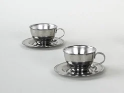 Ensemble de tasses en acier inoxydable, design italien, années 1980, production : Italie