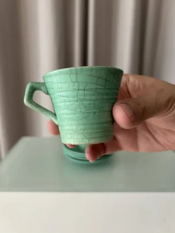 Ensemble de 4 tasses à espresso et sous-tasses en céramique vintage vert jade – Fabriquées à la main