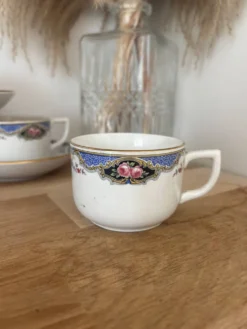 Ensemble de 10 tasses et soucoupes anciennes Digoin Sarreguemines