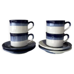 Ensemble de 4 tasses et soucoupes en poterie vintage – Émaillées à la main en bleu et blanc