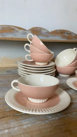 Ensemble de tasses et soucoupes Villeroy et Boch
