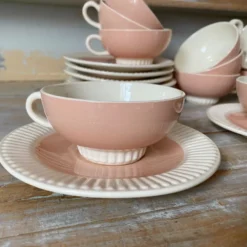 Ensemble de tasses et soucoupes Villeroy et Boch