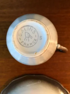 Ensemble de 7 tasses et soucoupe Salins France