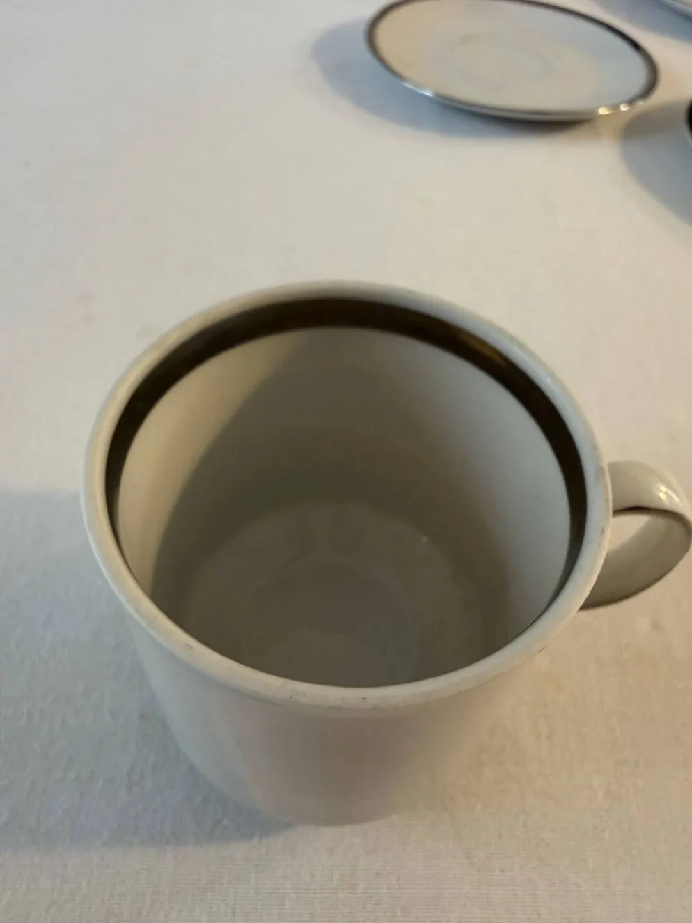 Ensemble de 6 tasses et sous-tasses en porcelaine Winterling Bavaria