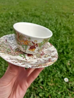 Ensemble de 4 Tasses rétro