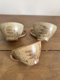 Ensemble de 3 tasses vintage en grès moucheté vintage