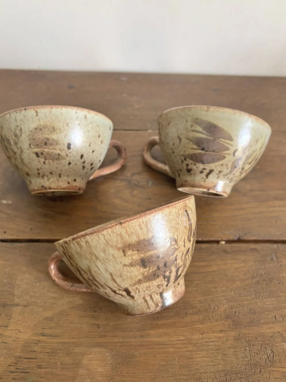 Ensemble de 3 tasses vintage en grès moucheté vintage
